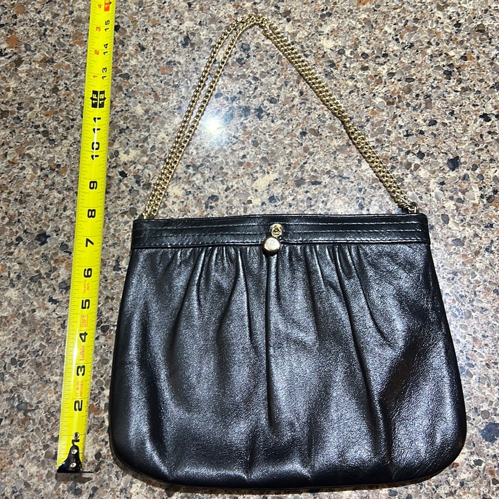 VINTAGE 1950’s ANDE Black genuine Leather handbag, Gold chain strap